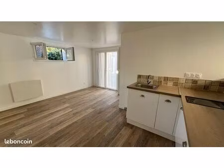 studio au calme rez-de-chaussée