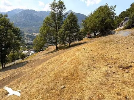 terrain constructible viabilisé à vendre