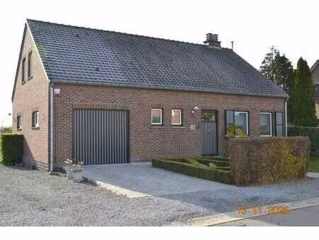 villa aubel – 136 m2 – 3 ch – loyer : 1250 00 €