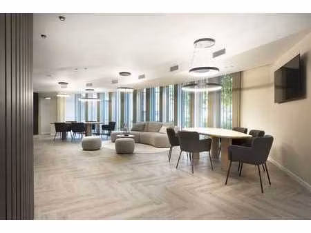 à louer : espaces de pratique modernes avec optimisation fis