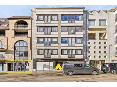 commerce – salon de coiffure à proximité de la zeelaan