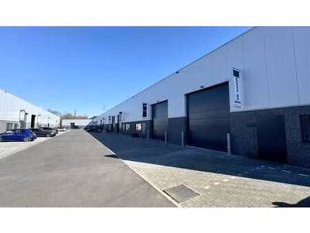 nouveau bâtiment de stockage à louer à sint-lenaarts