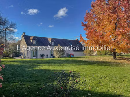 charmante maison sur toucy.