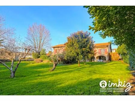 villa d’architecte liergues – 7 pièces – 194 m²