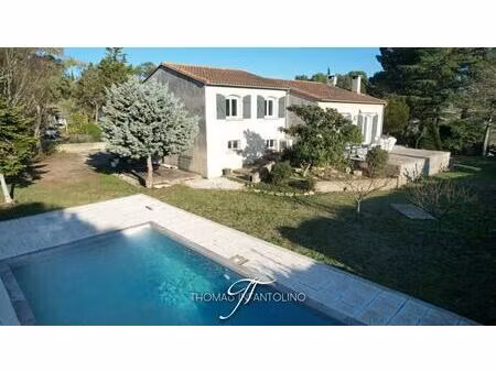 en exclusivite - 4 chambres - climatisation - garage - piscine