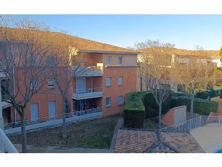 location appartement  39 m² t-2 à vauvert  720 €