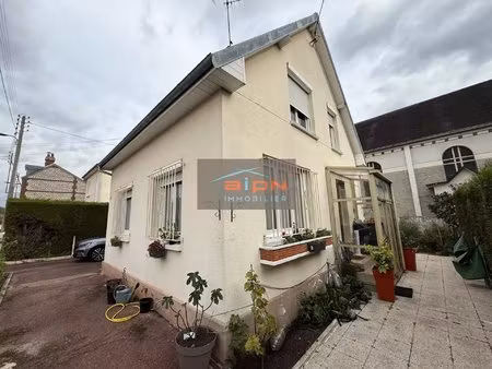 maison individuelle t3 avec garage et jardin