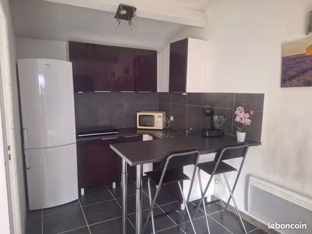 appartement meublé terrasse et parking