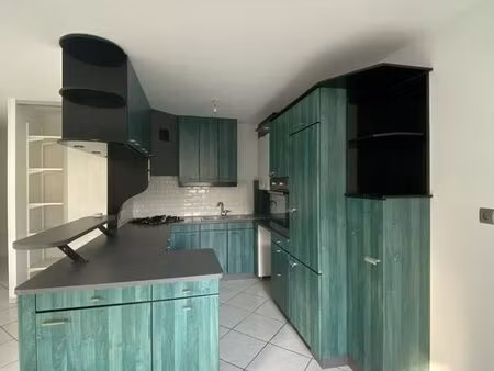 appartement t2 à louer - 3 pièces - 65 36 m2 - la roche sur foron - 74 - rhone-alpes