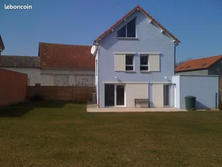 superbe maison moderne à louer