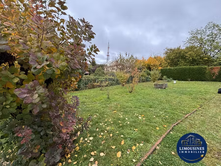 exclusivite terrain de ville