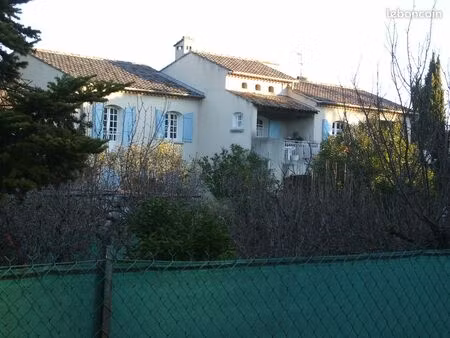 rez de chaussée de villa à louer