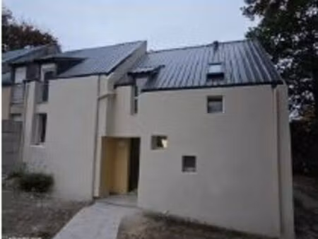 maison à louer – pré-en-pail