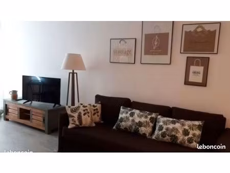 loue appartement de 72m2 meublé à 30 min de poitiers sud  40 min du futuroscope