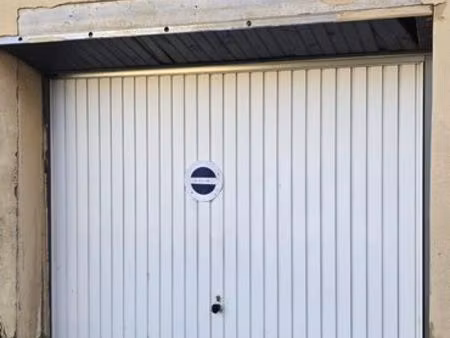 location garage perpignan