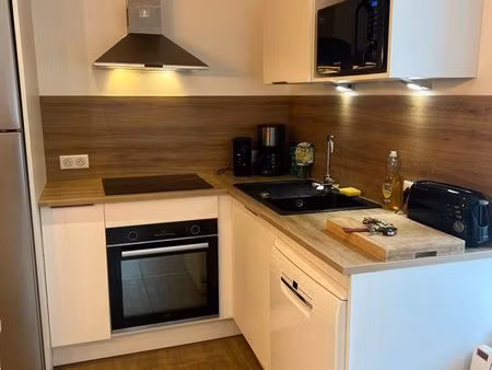 maison meublée 300m mer  4ch  4sdb