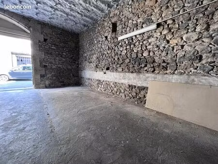 parking vals les bains