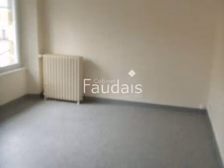 location appartement t1 à coutances (50200) : à louer t1 / 27m² coutances