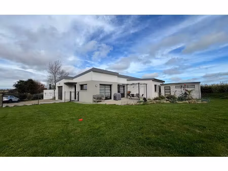 maison mahalon 103.5 m² t-4 à vendre  315 000 €