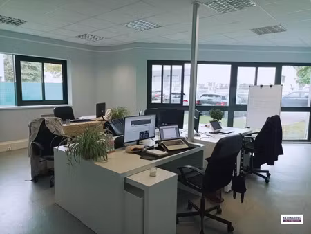secteur aeroport nantes antlantique  bureaux de 108 m² environ