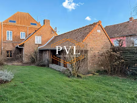 maison 7 pièces 180m²