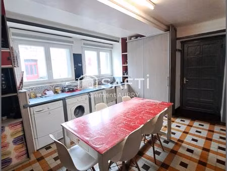 maison de bourg avec terrain et dépendance !