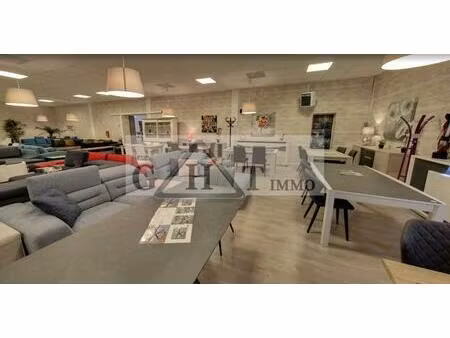 local commercial à vendre – coulommiers (77120)