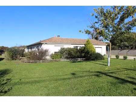 maison individuelle de plain-pied de 125 50 m² habitables sur 3