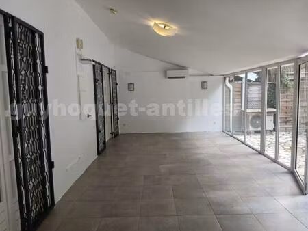 local d'activité au diamant