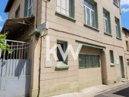 vente d'une maison (449 m²) à saint-étienne