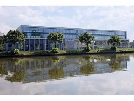 commercieel te huur in assebroek