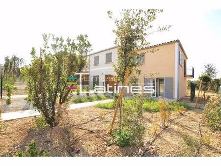 location maison 4 pièces 79m² nimes 30900