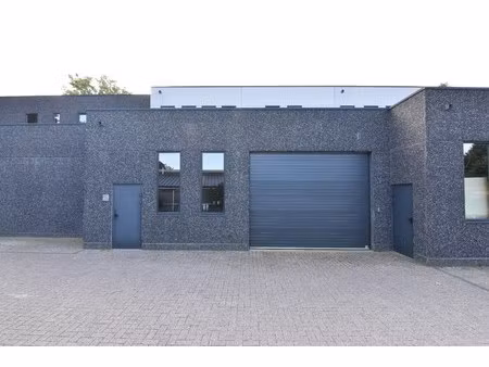 commercieel te huur in sint-michiels