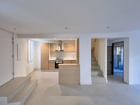 maison de ville t4 entièrement rénovée - 13004 marseille