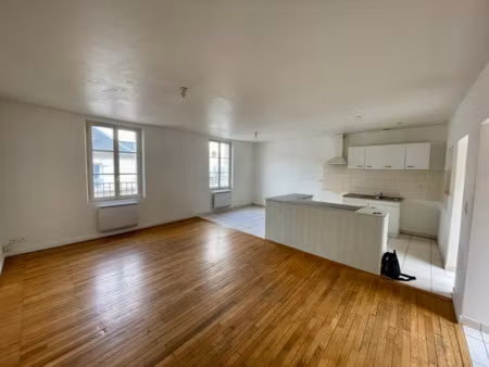 vente maison 5 pièces 101.8 m² à loches (37600)  213 000 €