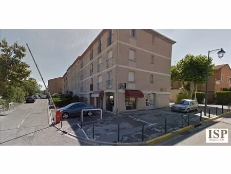 parking/garage les milles - 25 m2