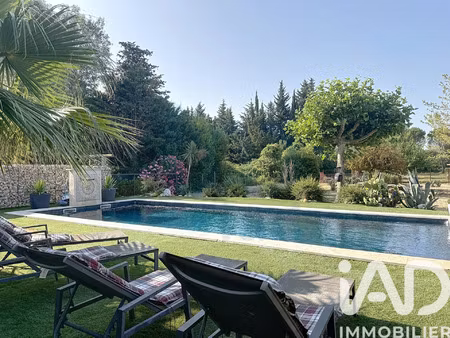vente maison 10 pièces 250 m² eyragues (13630)