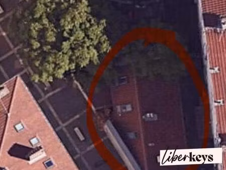 opportunité d’investissement achat/revente ou locatif  petit immeuble de plein pied avec 4