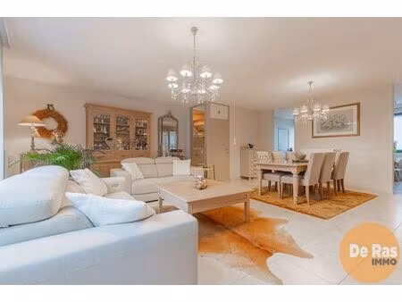 herzele - ruime bel-etage woning in centrum