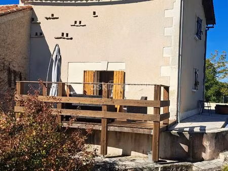 maison de 70 m² à lisle