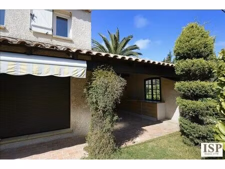location maison 5 pièces 98 m² à sausset-les-pins (13960)