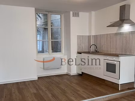 au coeur de sierck-les-bain - f2 bis rénové