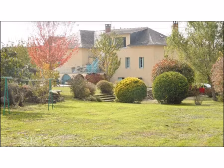 vente villa 8 pièces 210 m² à lédergues (12170)  225 000 €