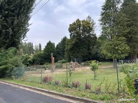 terrain à bâtir 1 200 m² – façade 35 m – permis de construire accordé et purgé – projet pr