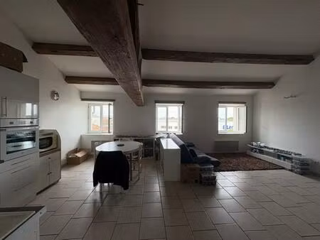 location appartement 1 pièce 52m² marennes 17320