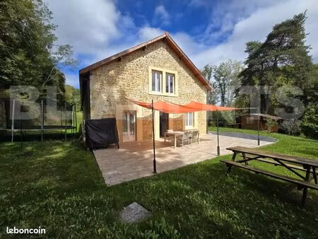 maison 11 pièces 289 m²