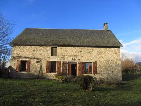 location maison 92m² sarroux 19110