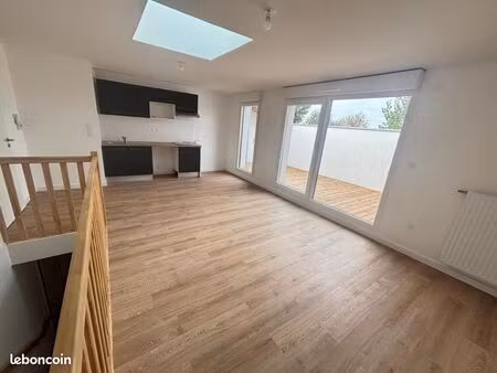 appartement 3 pièces 65 m²