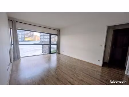 t2 lumineux 39m² – euralille