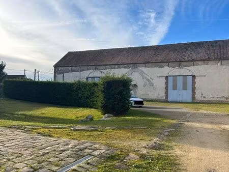 local de stockage à louer